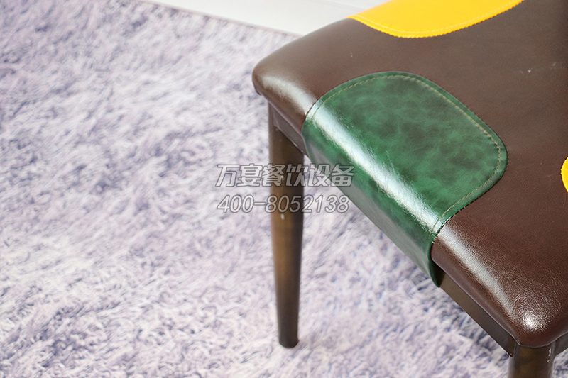 音乐主题风餐椅 工业铁艺椅子 墨绿色水管餐椅 皮料软包座垫餐椅